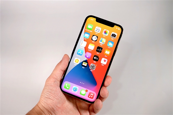 长子苹果手机维修分享iOS 14.2修订版已到，专属iPhone 12系列 